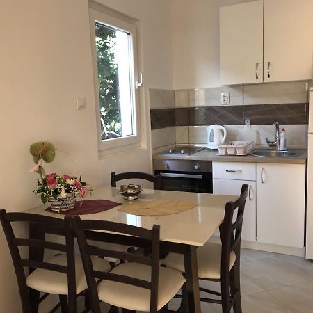 Apartmani Roganovic Luštica Extérieur photo