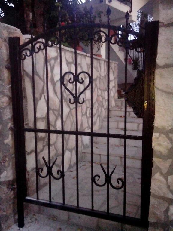 Apartmani Roganovic Luštica Extérieur photo