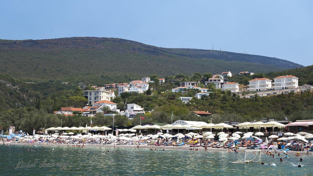 Apartmani Roganovic Luštica Extérieur photo